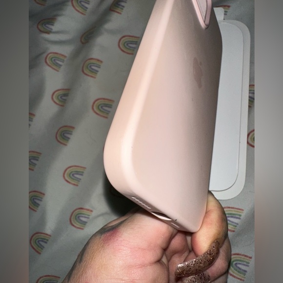 SOLD!!! Won’t let me delete and it’s not showing it’s sold! I do not have item - Picture 2 of 10